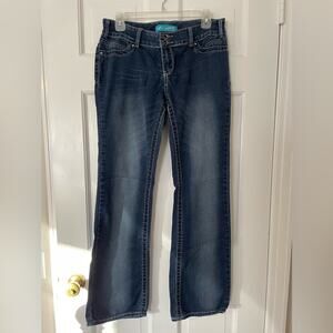 Soft & Sassy by Ariya Jeans